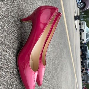 Brand new pink heels.